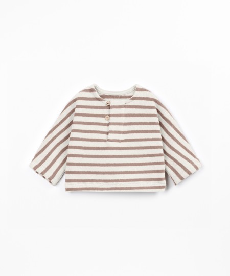 Knit sweater with a blend of natural fibers and recycled cotton - Image product