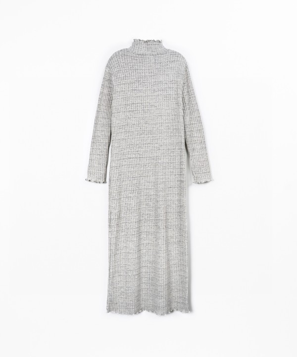 Robe en maille avec fibres naturelles