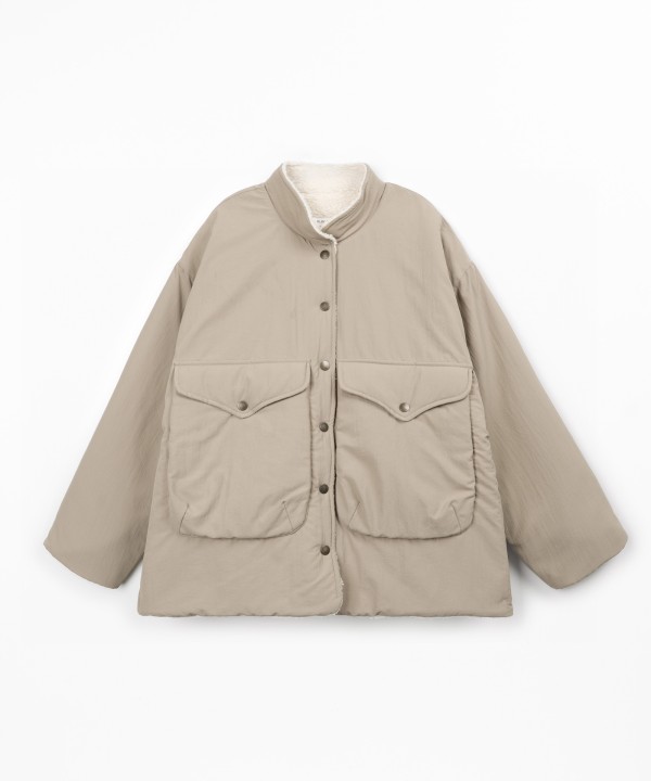 Parka con acabado impermeable