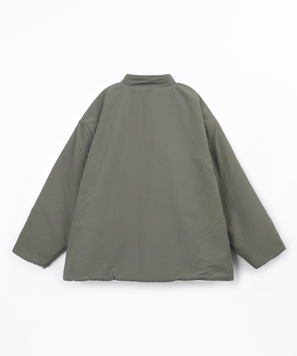Parka con acabado impermeable
