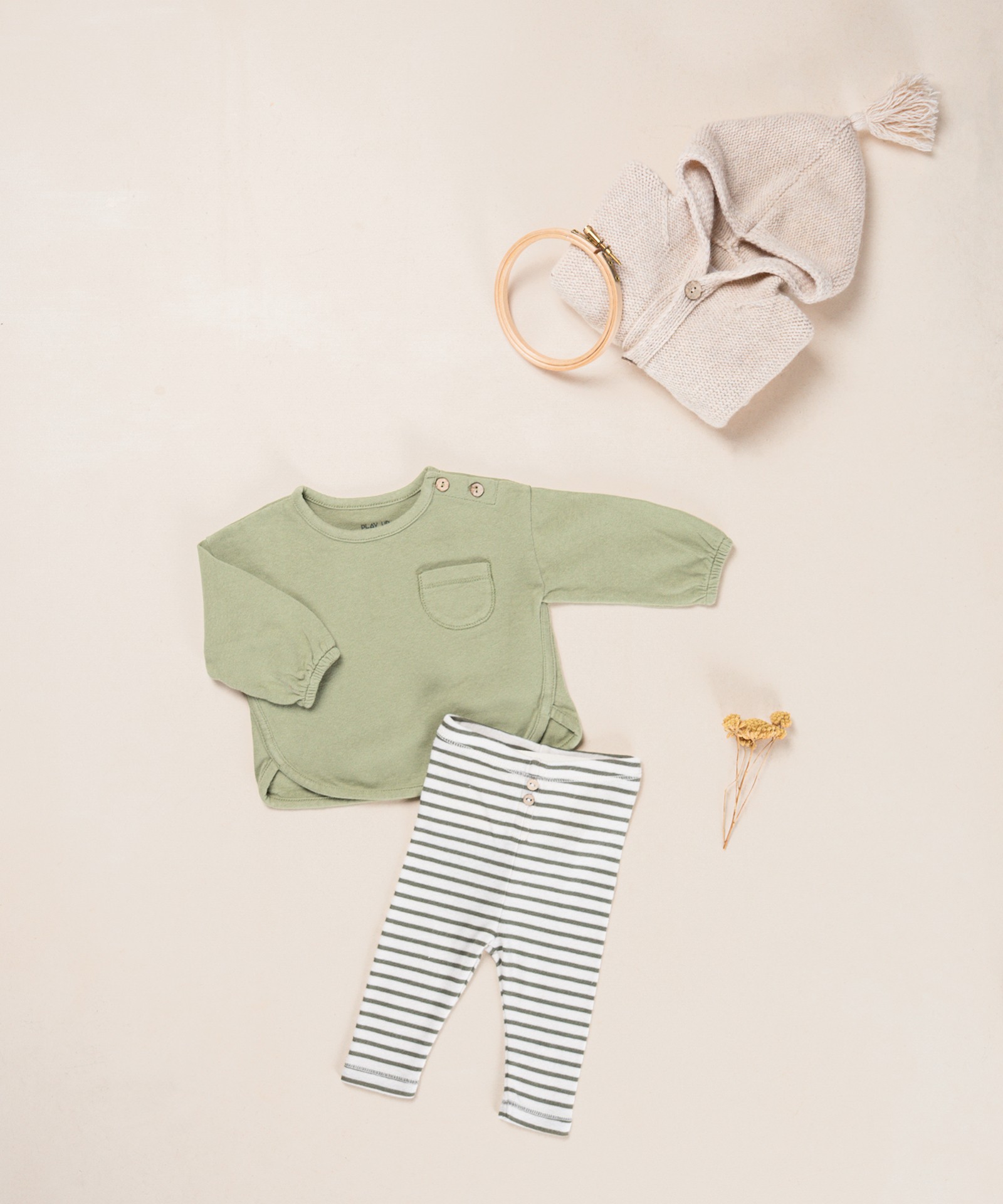Jersey t-shirt with recycled fibers
