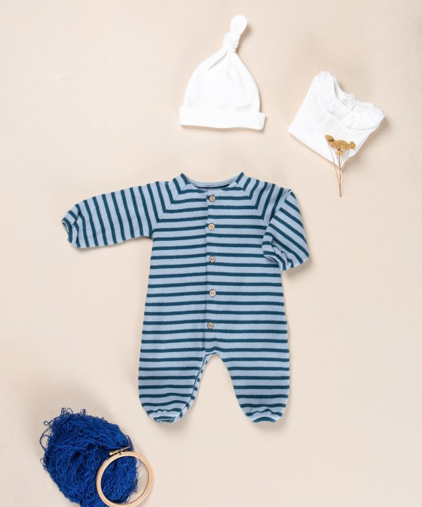 Knit jumpsuit with a mixture of natural and recycled fibers