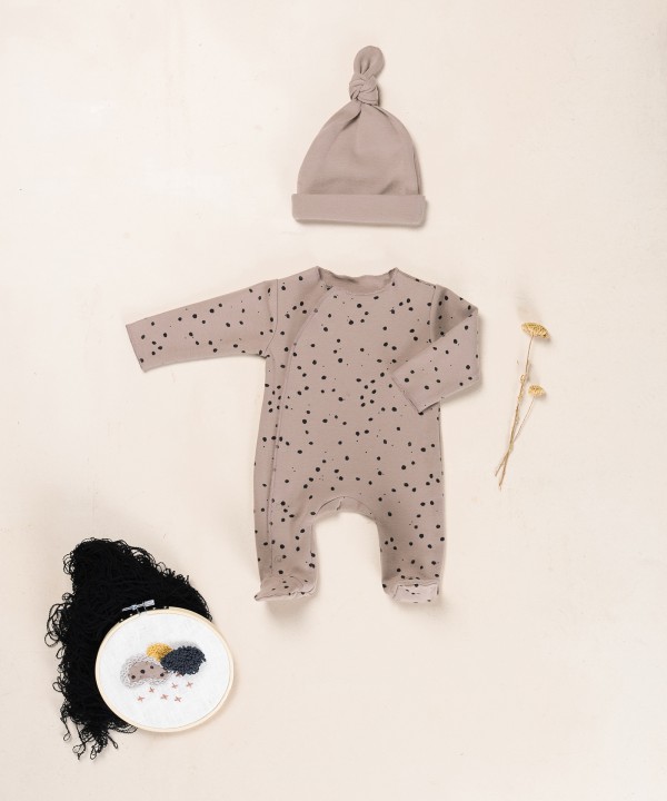 Jersey jumpsuit with natural fibers