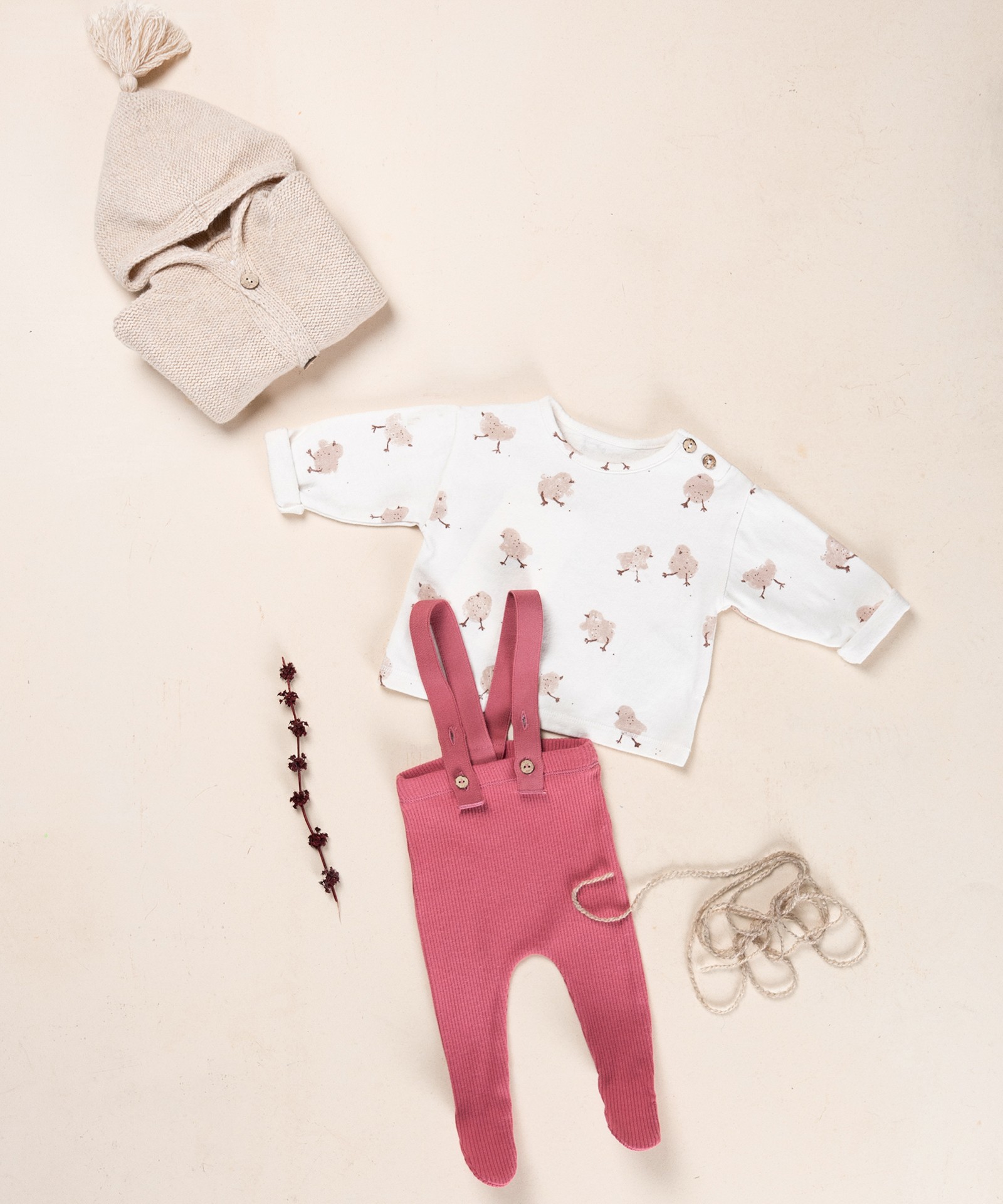 Leggings con bretelle regolabili