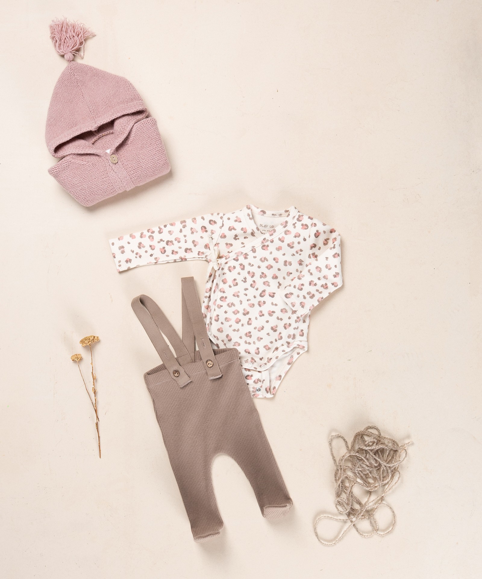Leggings con spalline regolabili