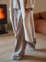 Knit trousers with pockets