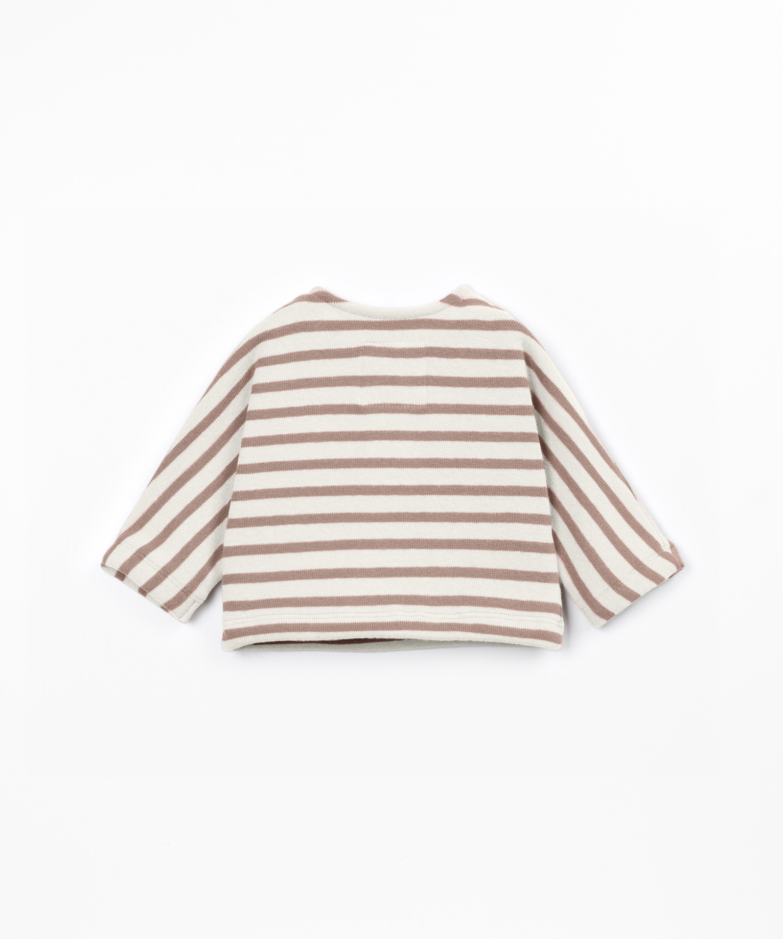 Maglione in maglia con una miscela di fibre naturali e cotone riciclato