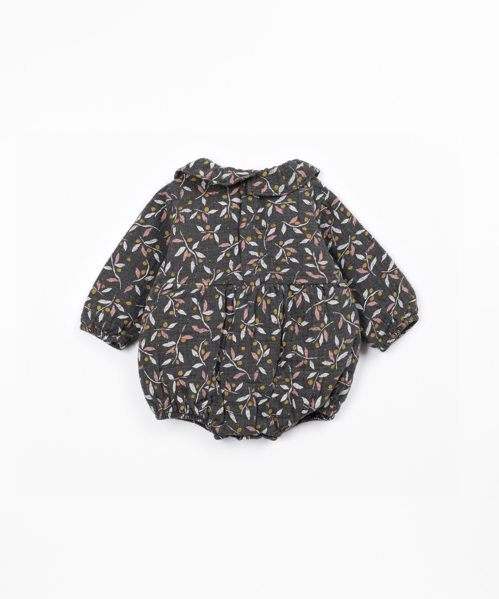 Combinaison en tissu avec col
