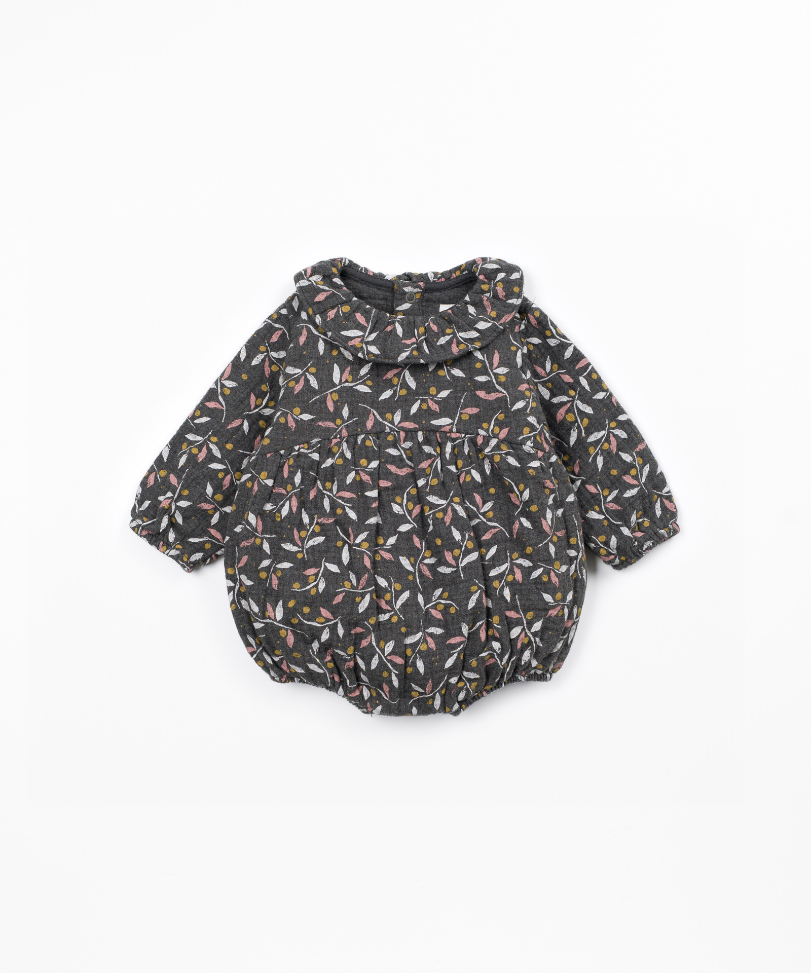 Combinaison en tissu avec col