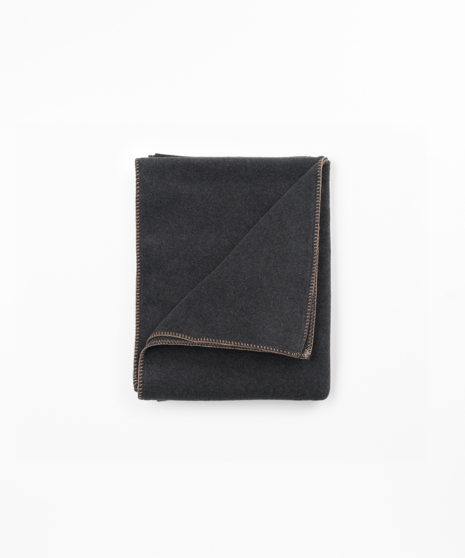 Coperta in Pile con Tasca e Cucitura Decorativa