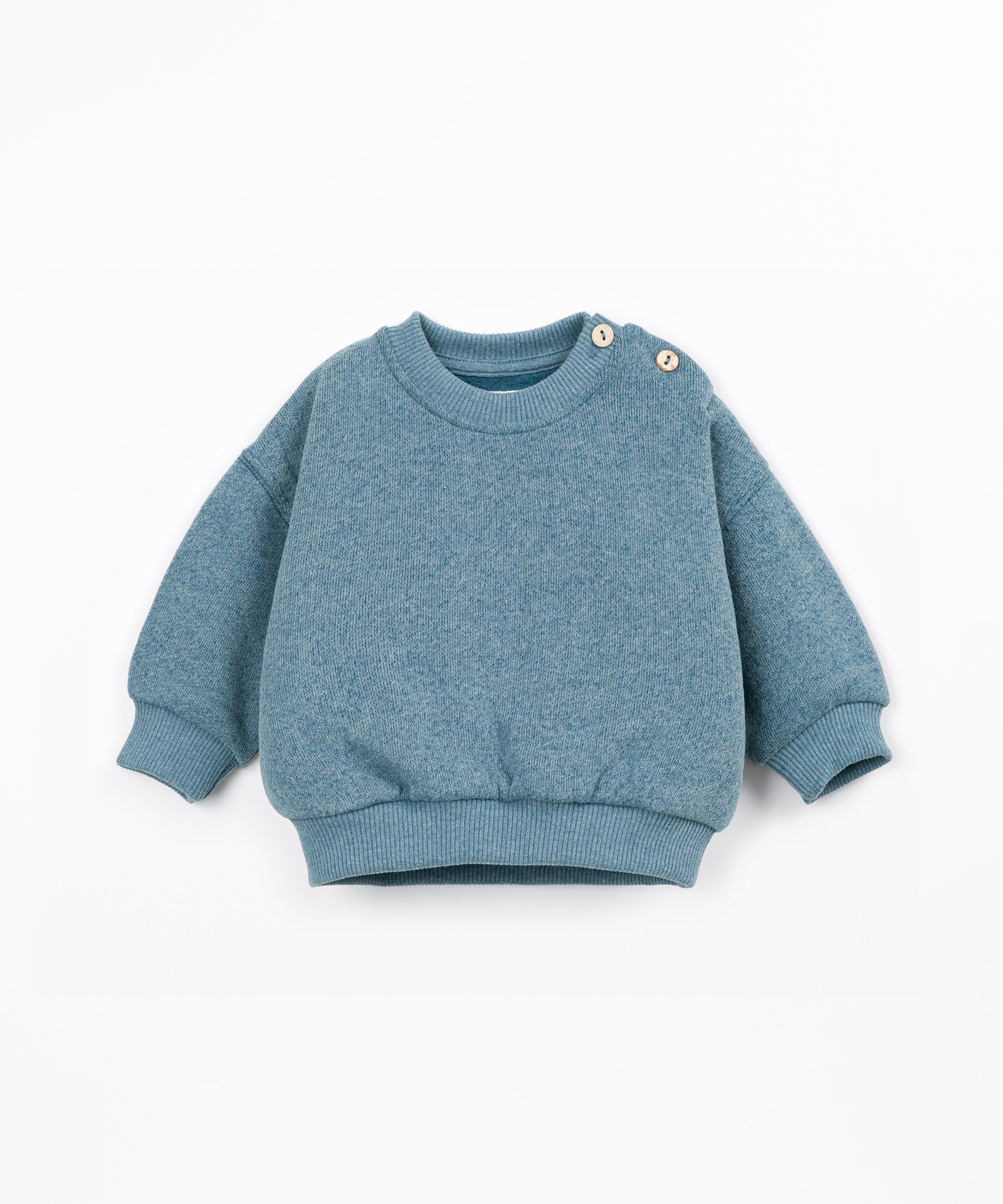 Knit sweater with recycled cotton