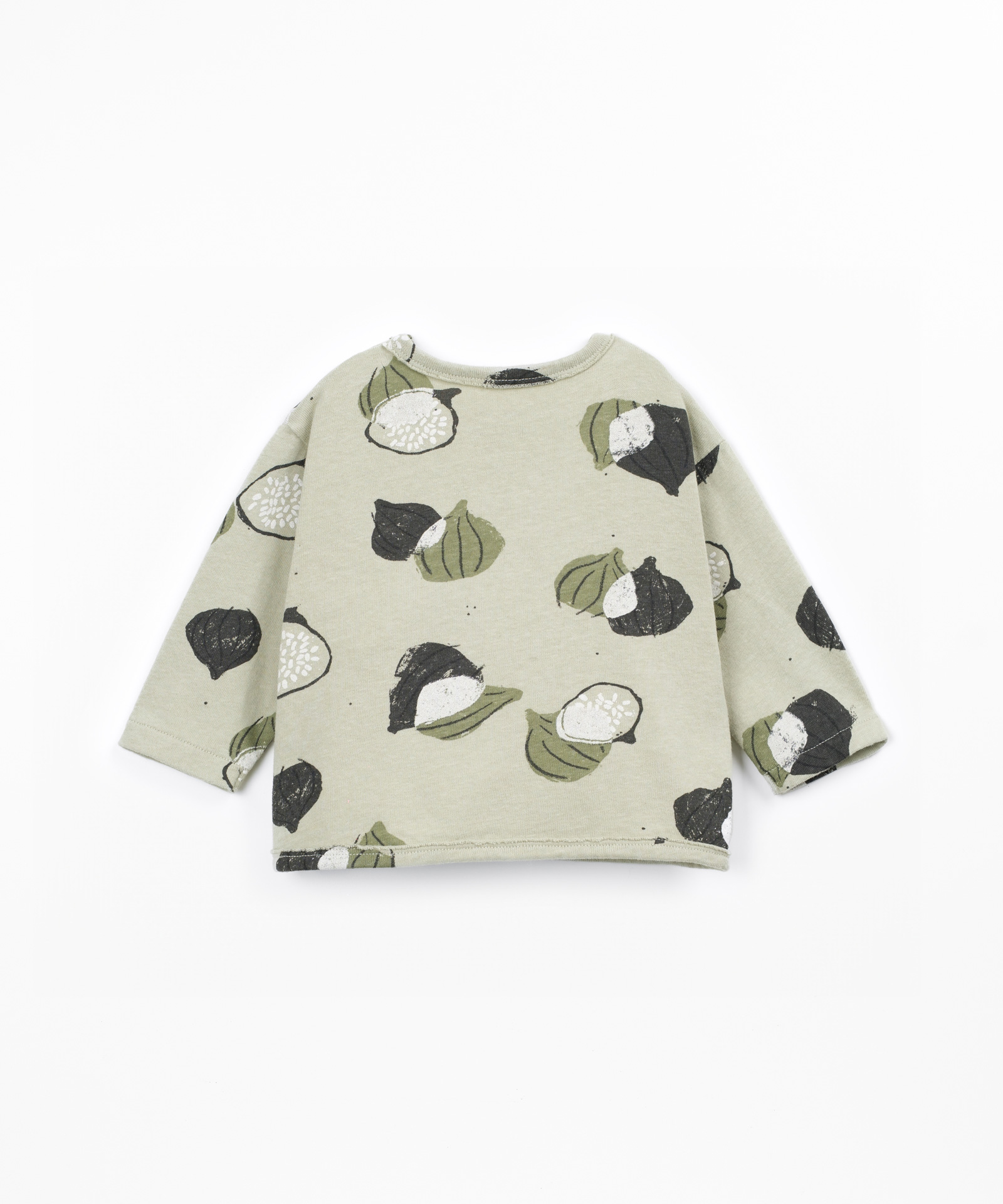 T-shirt with recycled cotton