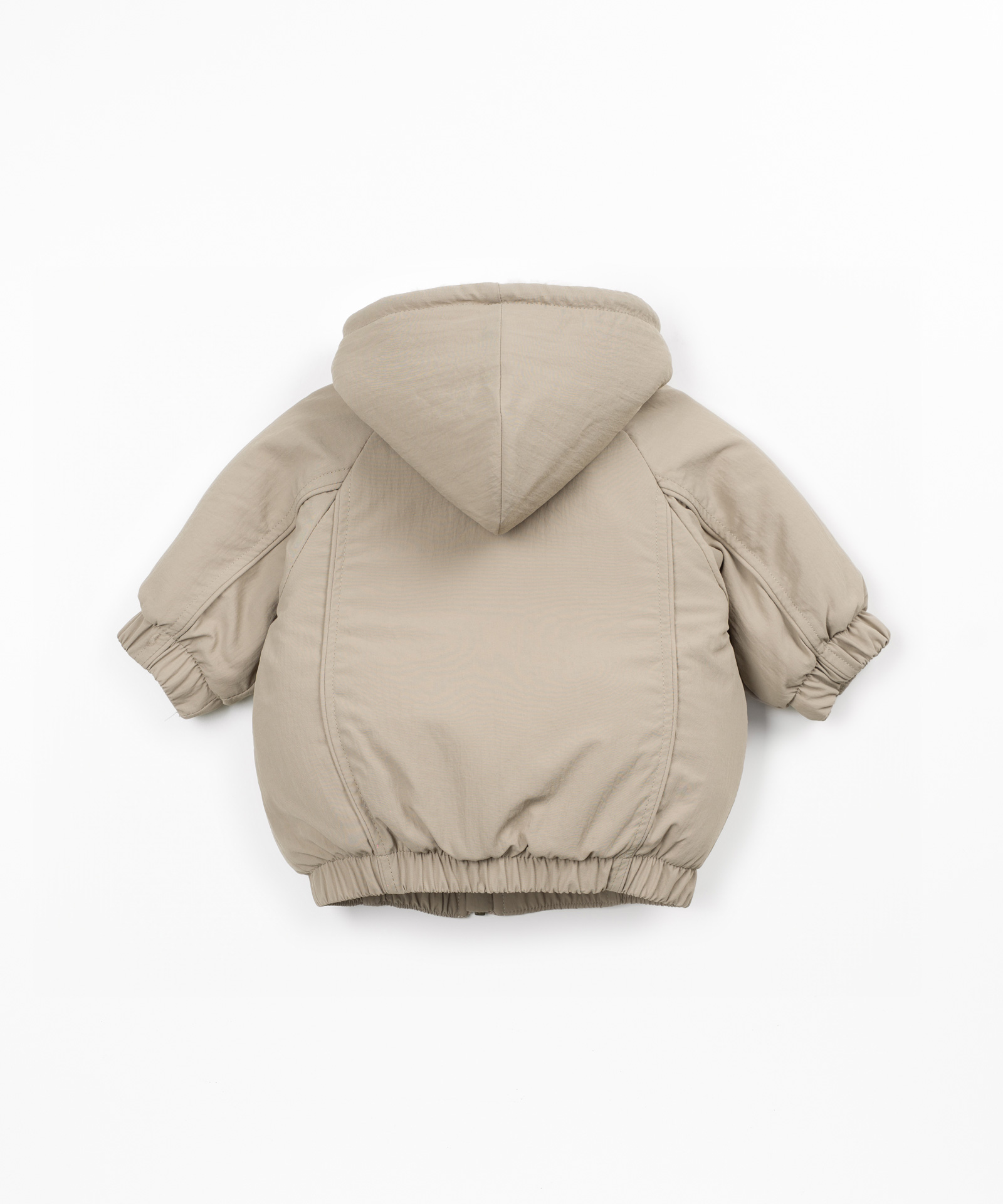 Parka imperméable avec doublure en fausse fourrure