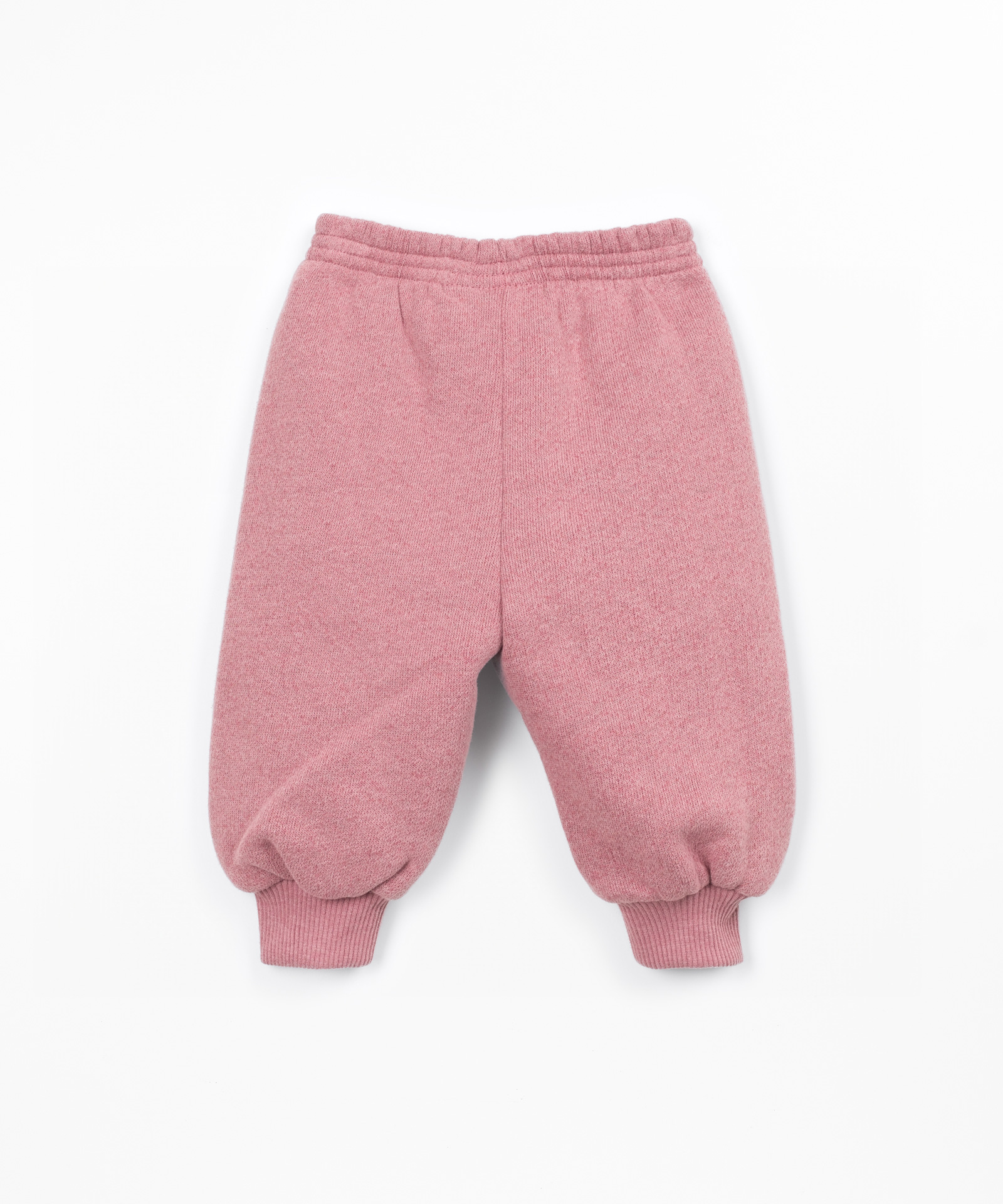 Calça de malha com mistura de fibras naturais e fibras recicladas