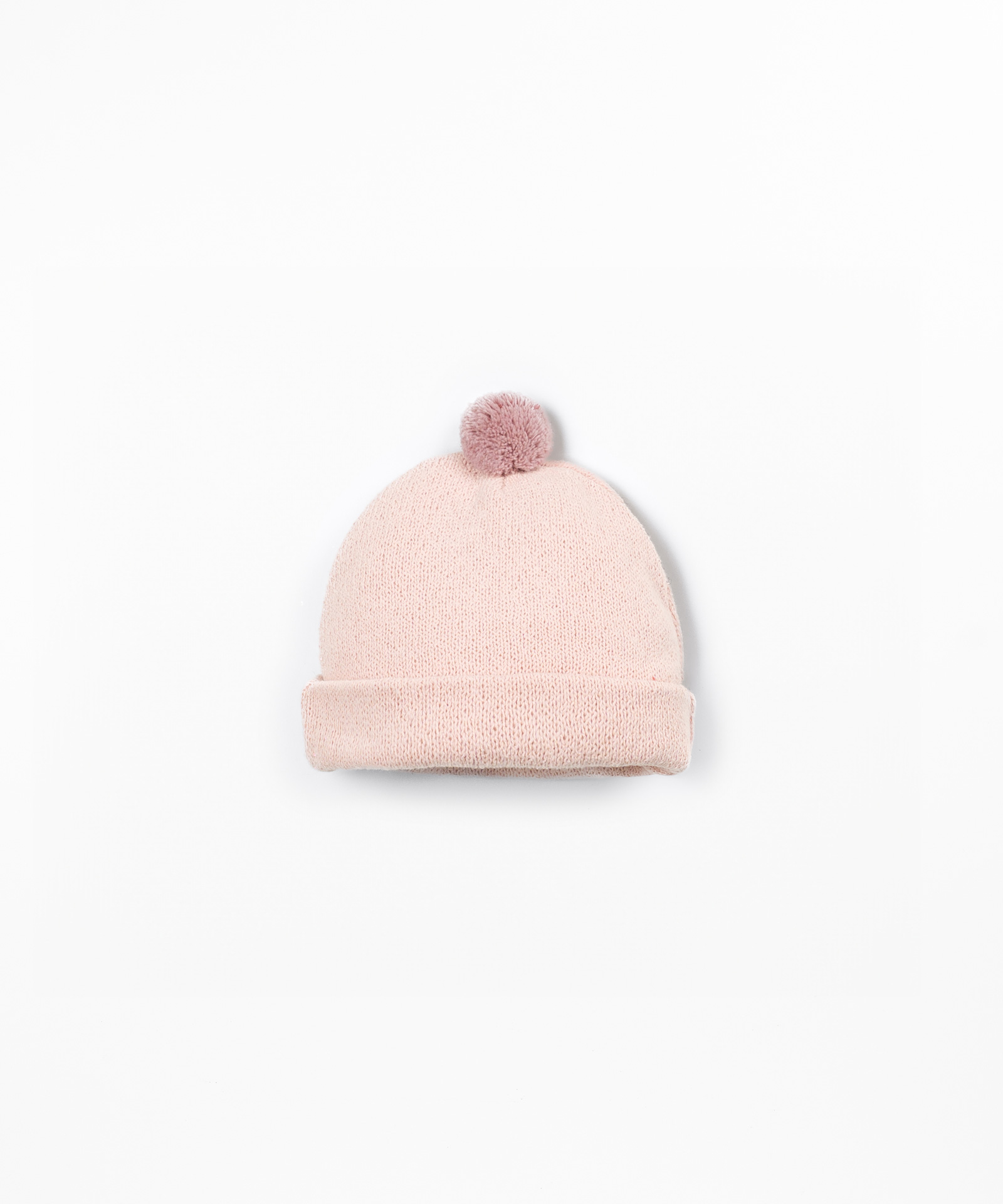 Gorro de punto con algodón reciclado
