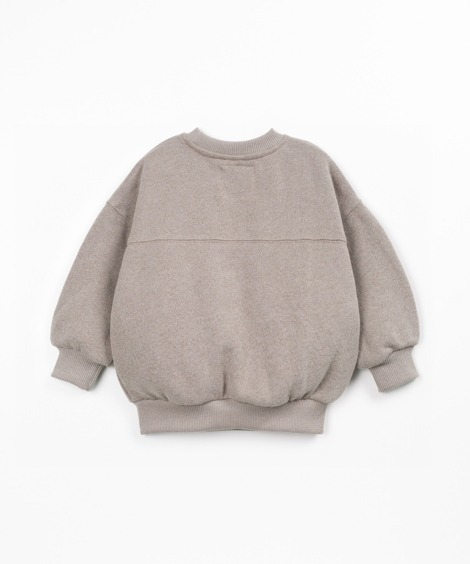Pull avec mélange de coton, coton recyclé et polyester recyclé