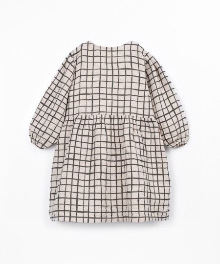 Robe en tissu à carreaux