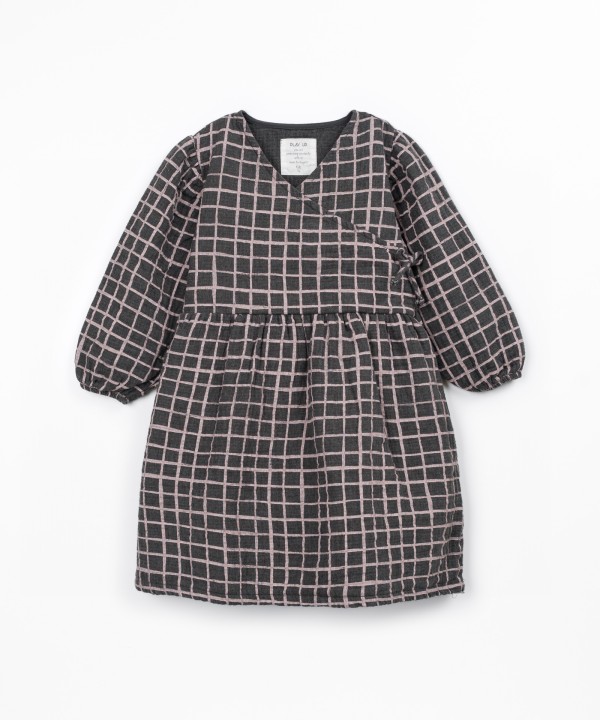 Robe en tissu à carreaux