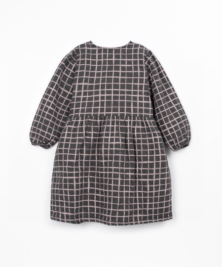 Robe en tissu à carreaux