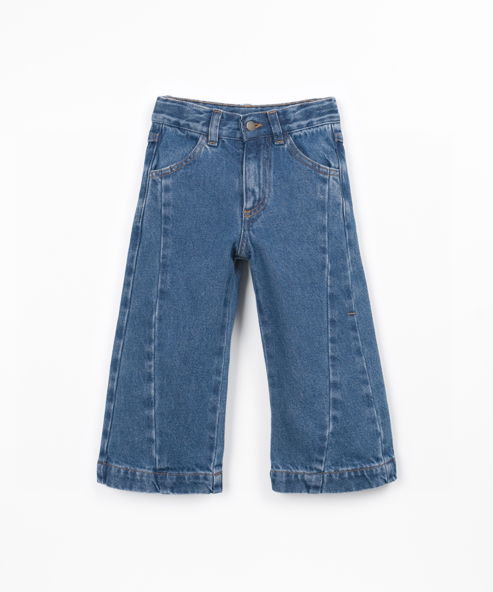 Calça de ganga com cinto ajustável