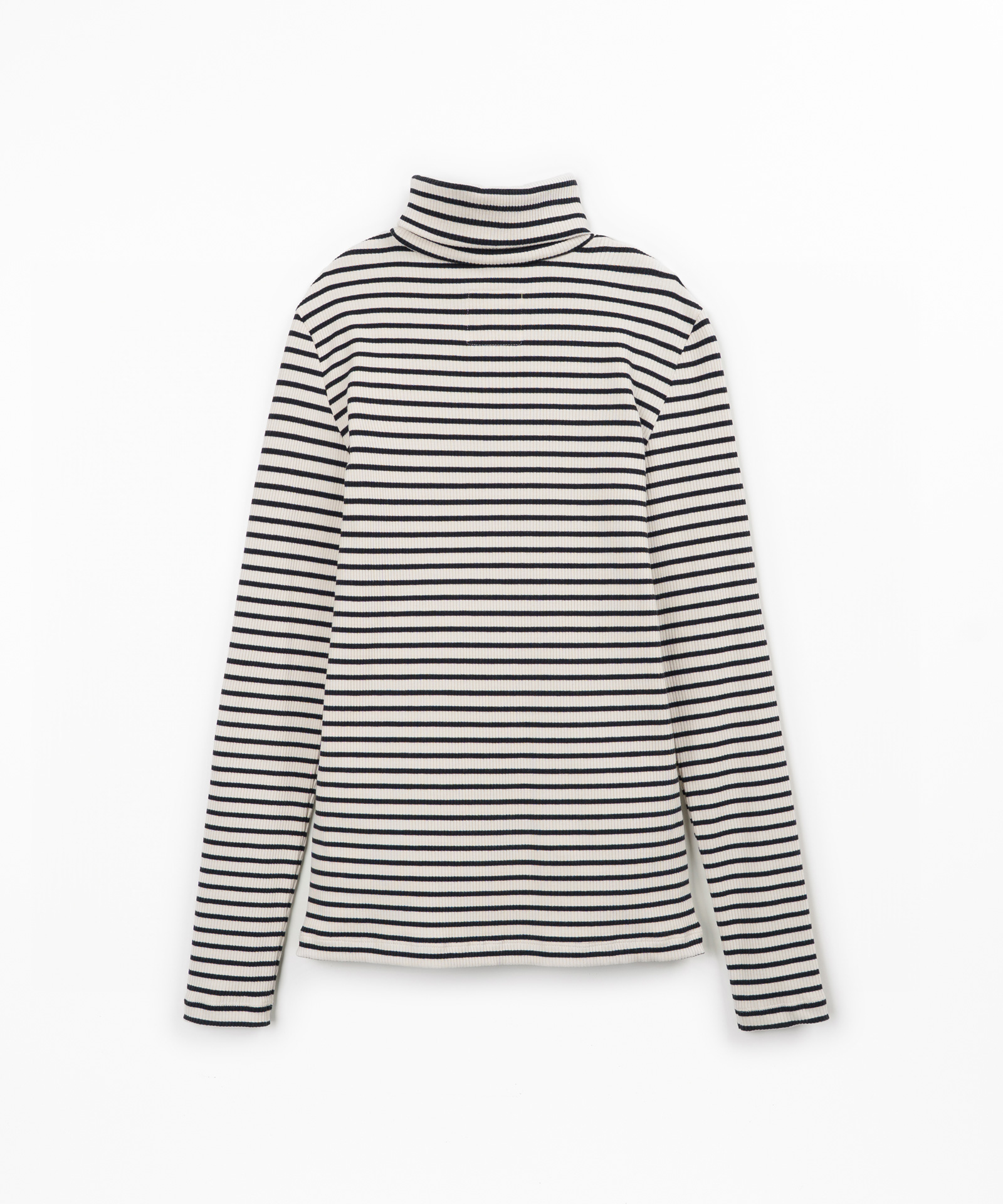 Pull en maille à col montant