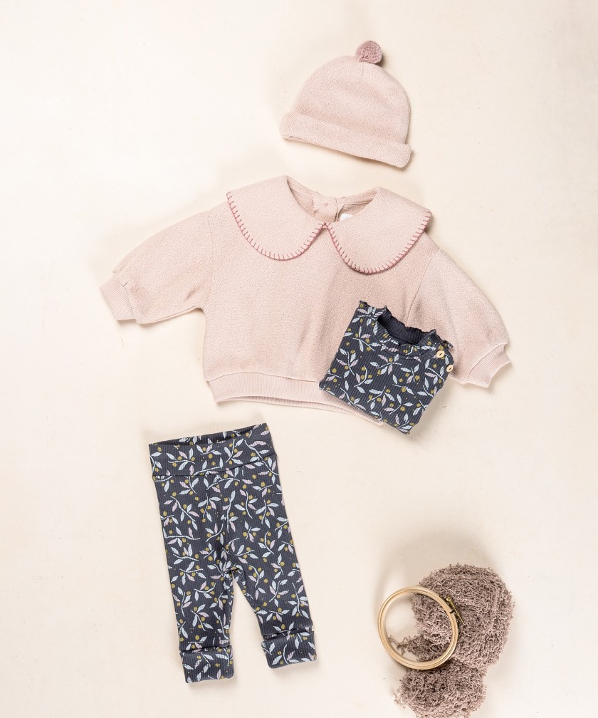 Ni�a | Look 24