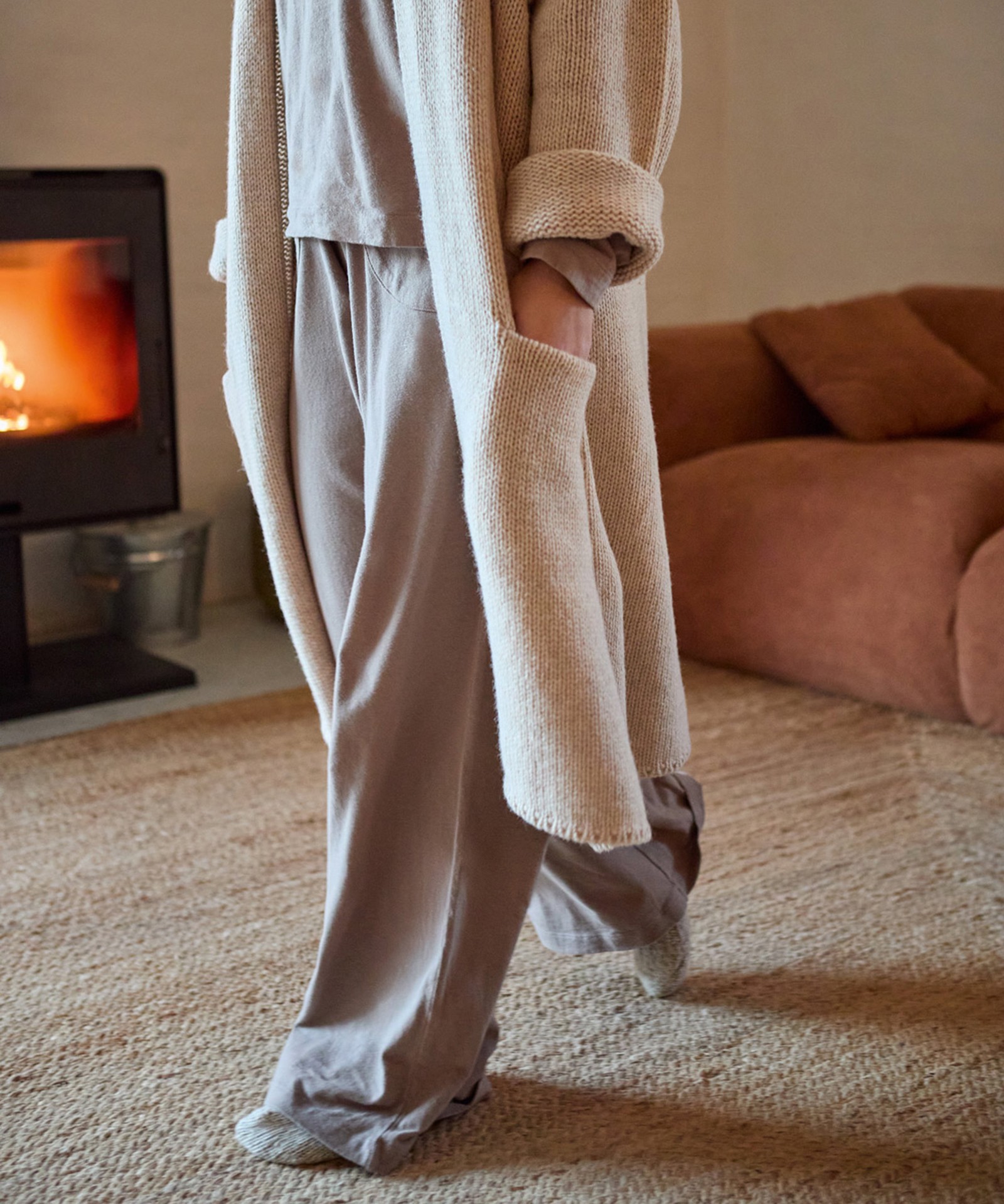 Pantalón de punto con bolsillos