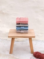 Maglione in maglia con miscela di fibre naturali e cotone riciclato Maglione in maglia con miscela di fibre naturali e cotone riciclato