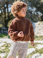 Abrigo de pelo con mezcla de fibras naturales y recicladas Abrigo de pelo con mezcla de fibras naturales y recicladas