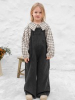 Salopette in denim con spalline regolabili