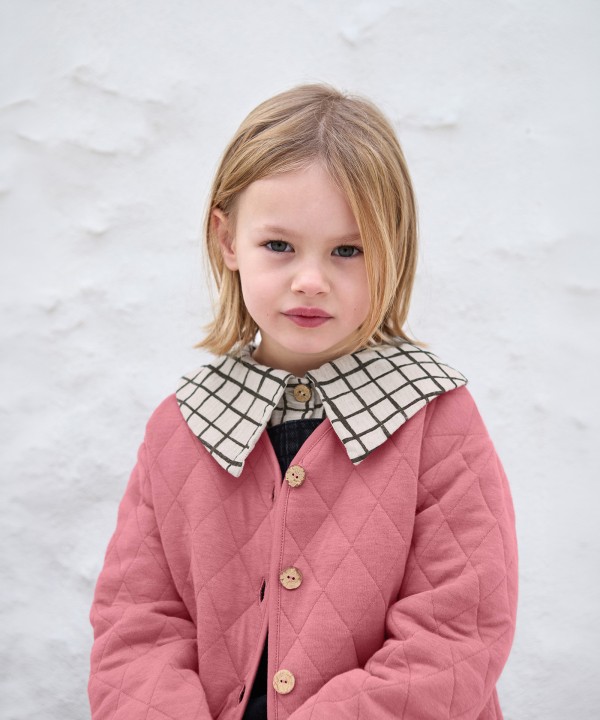 Padded jacket with pockets